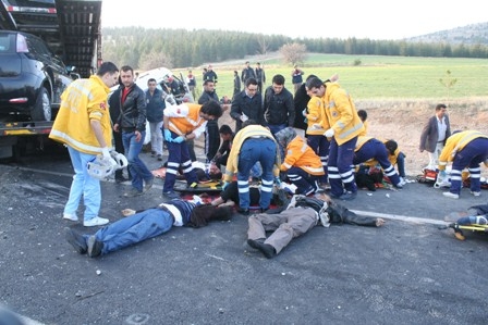 KONYA'DA KATLİAM GİBİ KAZA 3