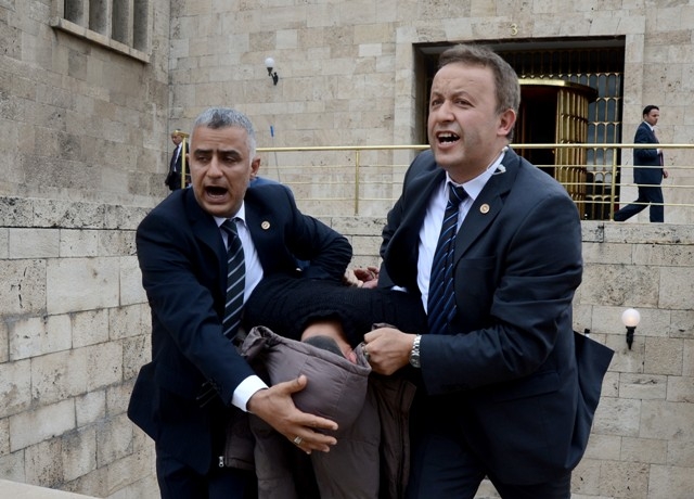 KILIÇDAROĞLU'NA  BÖYLE SALDIRDI 11