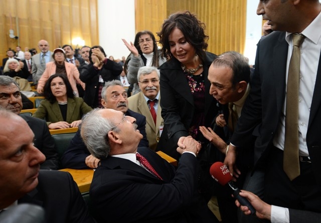 KILIÇDAROĞLU'NA  BÖYLE SALDIRDI 32