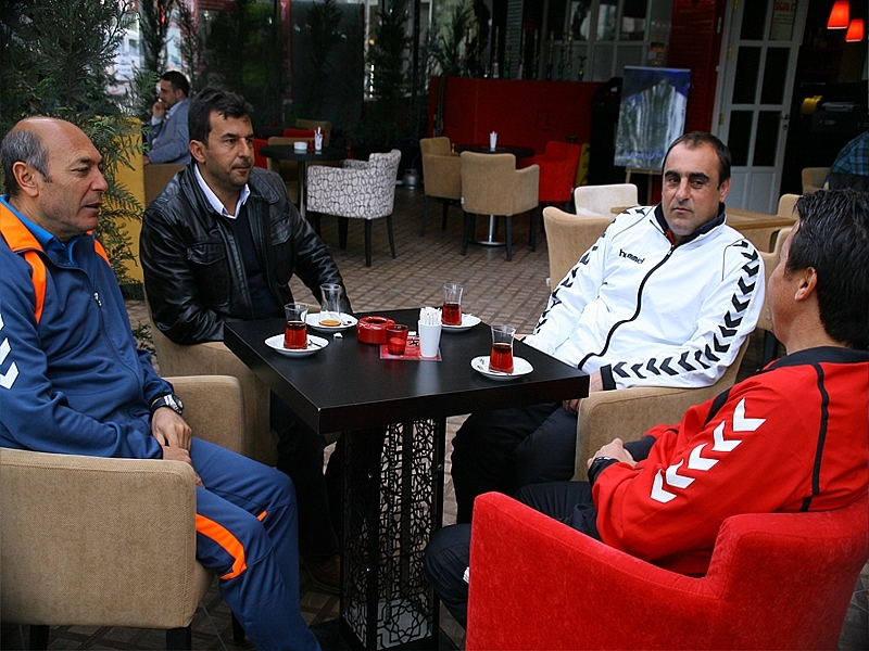 ANADOLU SELÇUKLUSPOR YEMEKTE BULUŞTU 15