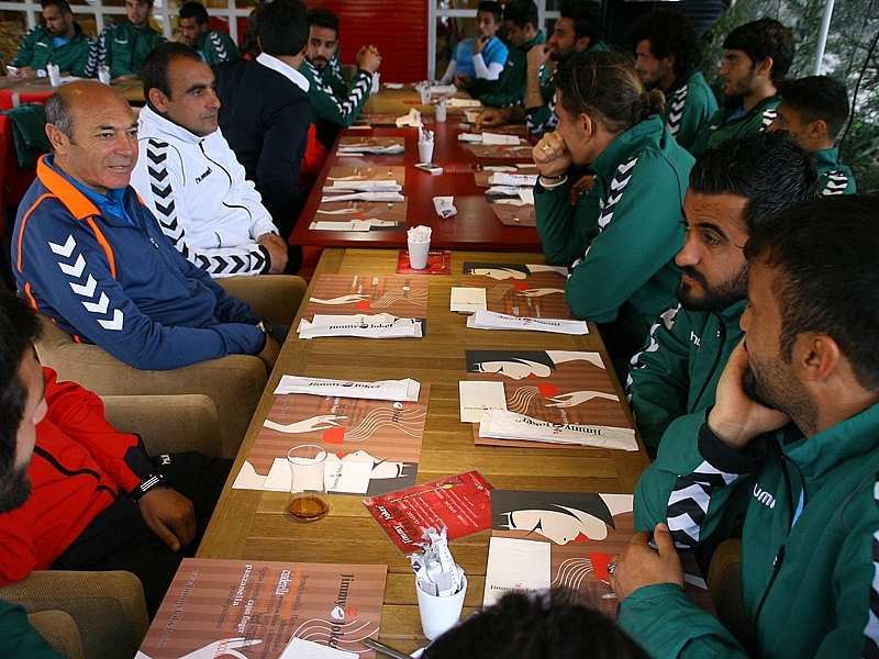 ANADOLU SELÇUKLUSPOR YEMEKTE BULUŞTU