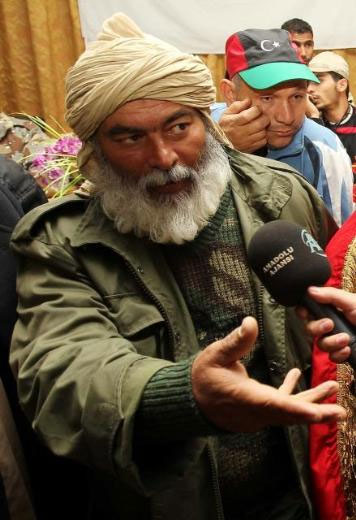 Kaddafinin veliahtı da yakalandı 11