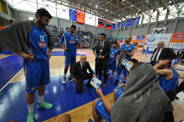 UŞAK SPORTİF: 91- TORKU SELÇUK ÜNİV: 78 9