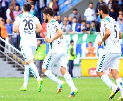ÇAYKUR RİZESPOR: 3 - TORKU KONYASPOR:1 25