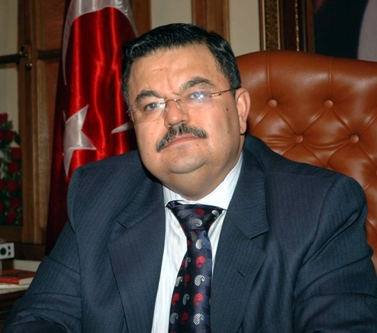 BELEDİYE BAŞKANLIĞI KOLTUĞUNDA YAŞLANDILAR 24