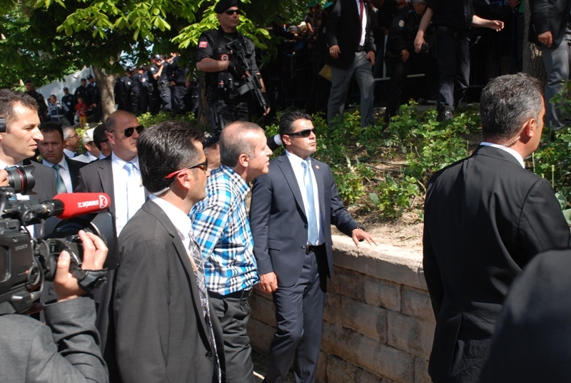 BAŞBAKAN KONYA'YA TEŞEKKÜR ETTİ 48