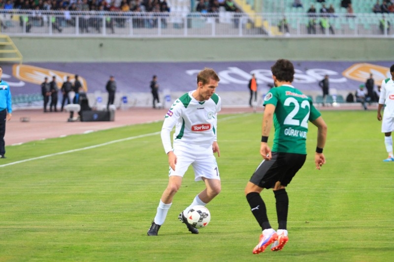 TORKU KONYASPOR:4 - AKHİSAR BELEDİYESPOR:0 1