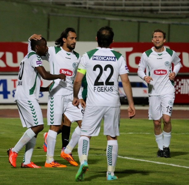 TORKU KONYASPOR:4 - AKHİSAR BELEDİYESPOR:0 12