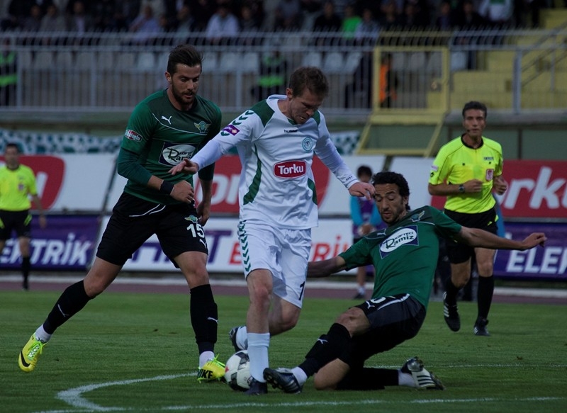 TORKU KONYASPOR:4 - AKHİSAR BELEDİYESPOR:0 17