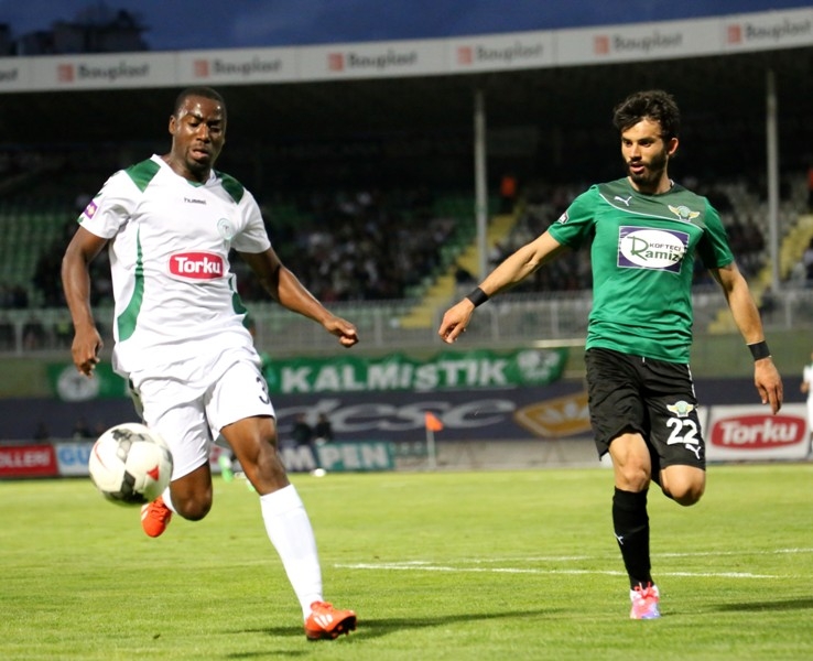 TORKU KONYASPOR:4 - AKHİSAR BELEDİYESPOR:0 18