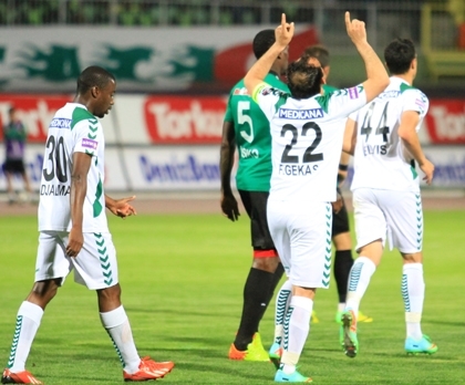 TORKU KONYASPOR:4 - AKHİSAR BELEDİYESPOR:0 33
