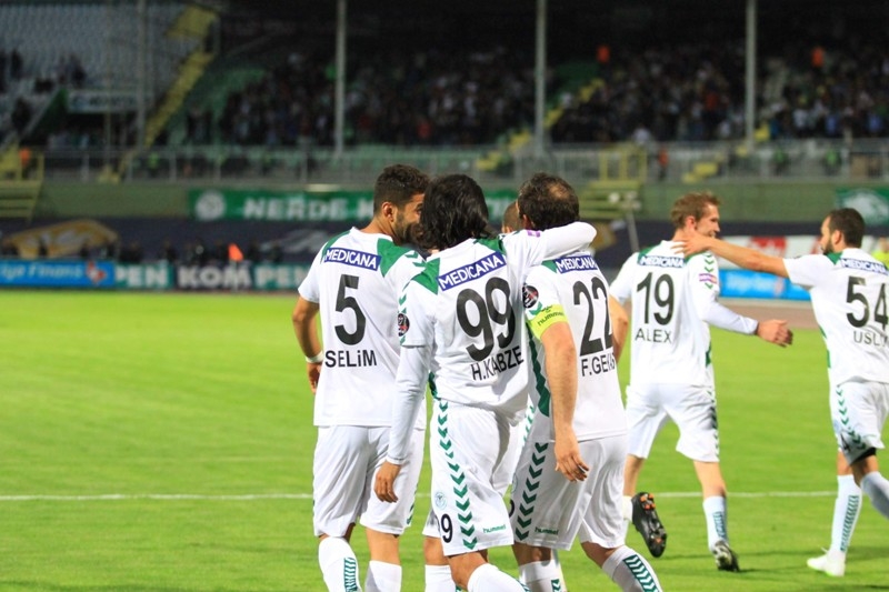 TORKU KONYASPOR:4 - AKHİSAR BELEDİYESPOR:0 4