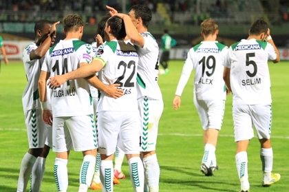 TORKU KONYASPOR:4 - AKHİSAR BELEDİYESPOR:0 40