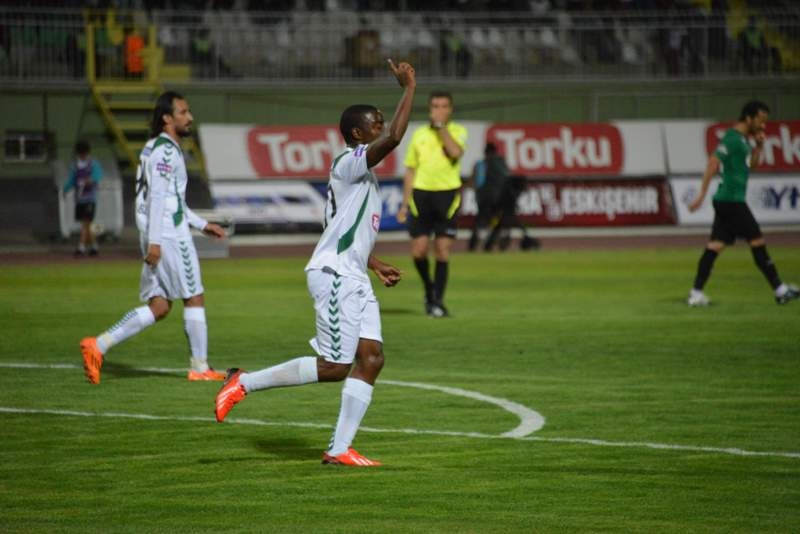 TORKU KONYASPOR:4 - AKHİSAR BELEDİYESPOR:0 6