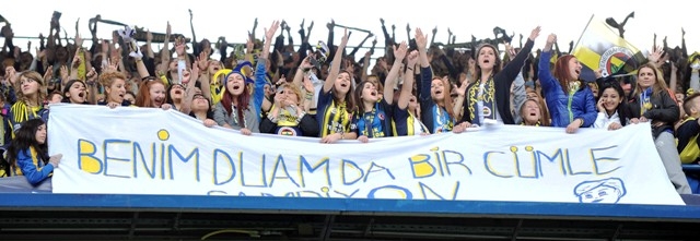 ŞAMPİYON FENERBAHÇE (YER SARI GÖK LACIVERT) 22