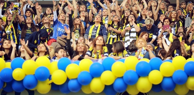 ŞAMPİYON FENERBAHÇE (YER SARI GÖK LACIVERT) 28