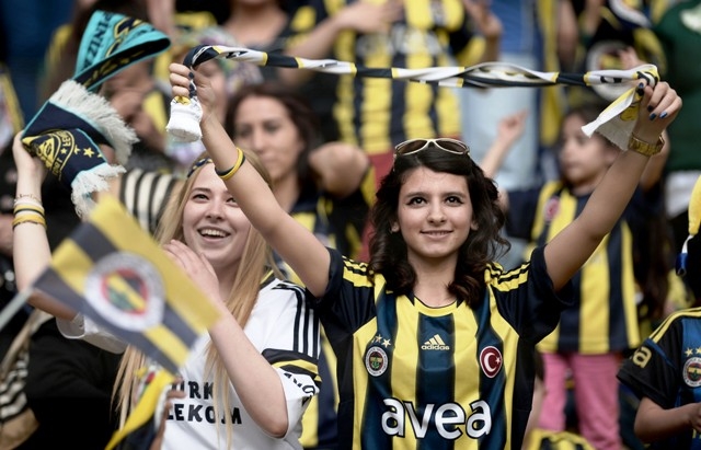 ŞAMPİYON FENERBAHÇE (YER SARI GÖK LACIVERT) 64