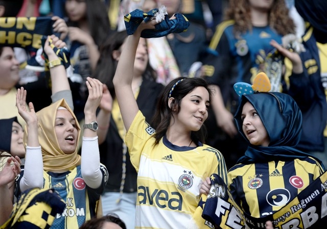 ŞAMPİYON FENERBAHÇE (YER SARI GÖK LACIVERT) 65