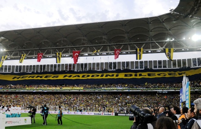 ŞAMPİYON FENERBAHÇE (YER SARI GÖK LACIVERT) 69