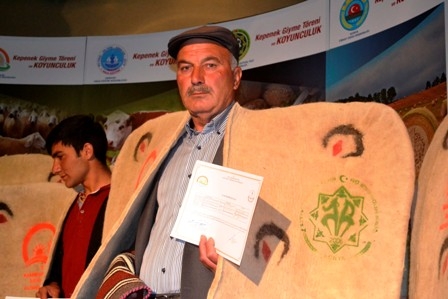 KURSU TAMAMLAYAN ÇOBANLAR KEPENEK GİYDİ 4