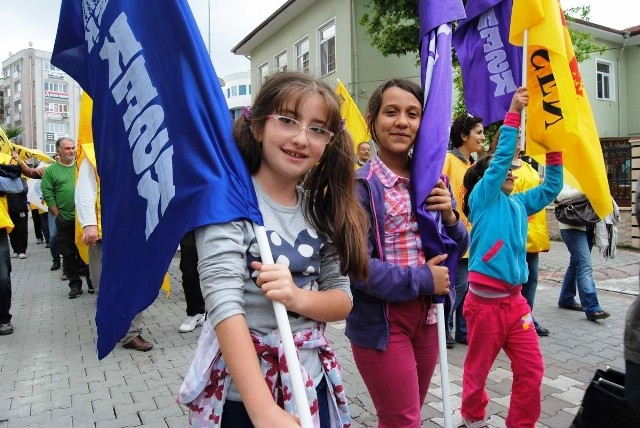 YURTTAN 1 MAYIS MANZARALARI 124