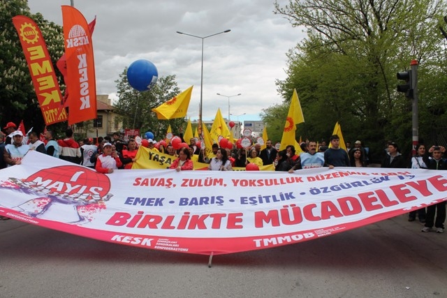 YURTTAN 1 MAYIS MANZARALARI 141