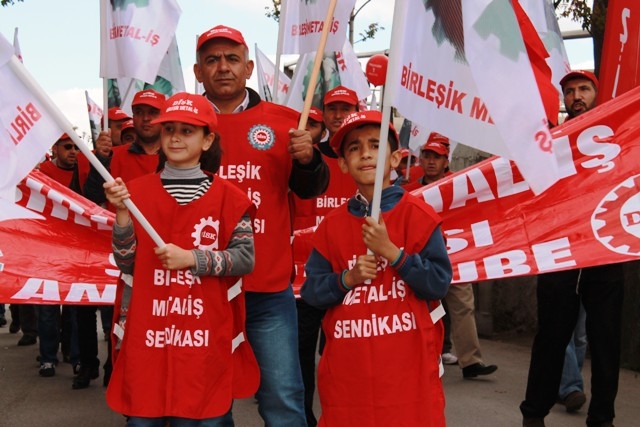 YURTTAN 1 MAYIS MANZARALARI 143