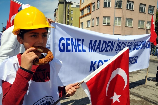YURTTAN 1 MAYIS MANZARALARI 50