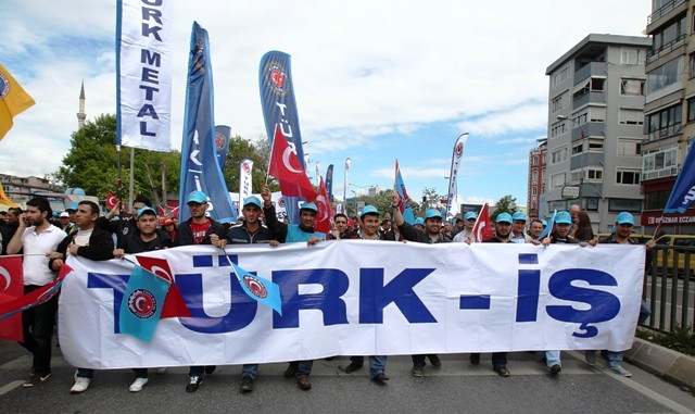 YURTTAN 1 MAYIS MANZARALARI 84