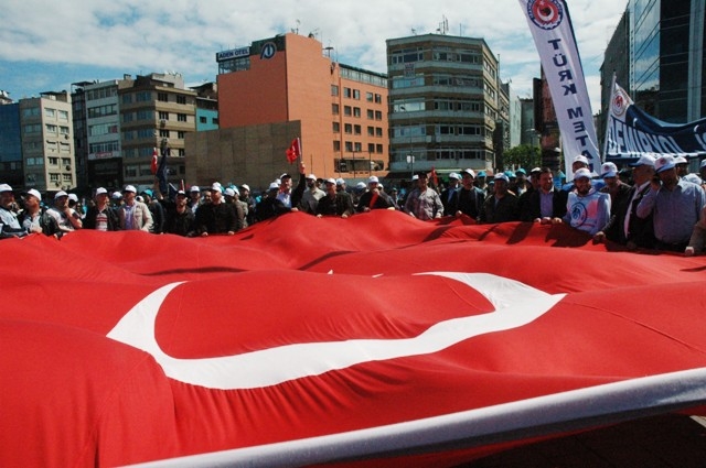YURTTAN 1 MAYIS MANZARALARI 98