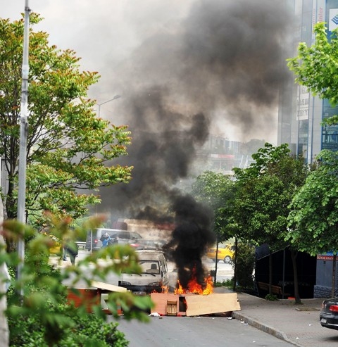1 MAYIS'TA TERÖR ESTİRDİLER 105