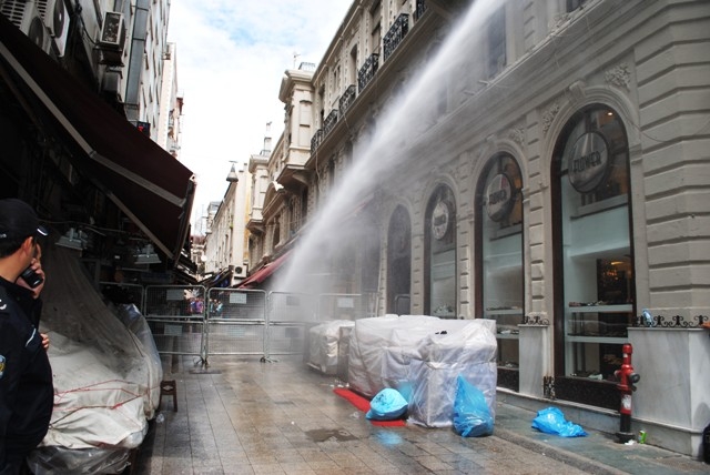 1 MAYIS'TA TERÖR ESTİRDİLER 117