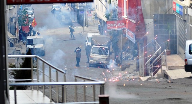 1 MAYIS'TA TERÖR ESTİRDİLER 124