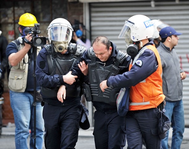 1 MAYIS'TA TERÖR ESTİRDİLER 130