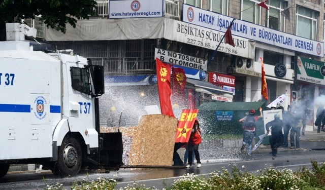 1 MAYIS'TA TERÖR ESTİRDİLER 136
