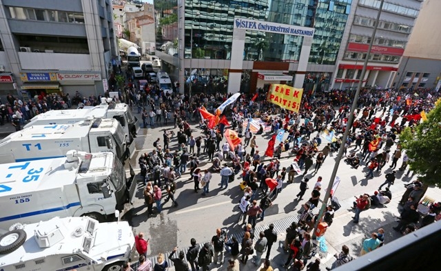 1 MAYIS'TA TERÖR ESTİRDİLER 159