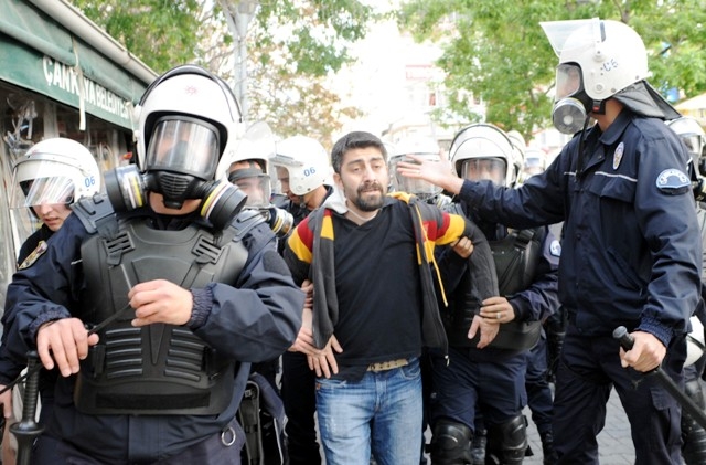 1 MAYIS'TA TERÖR ESTİRDİLER 169