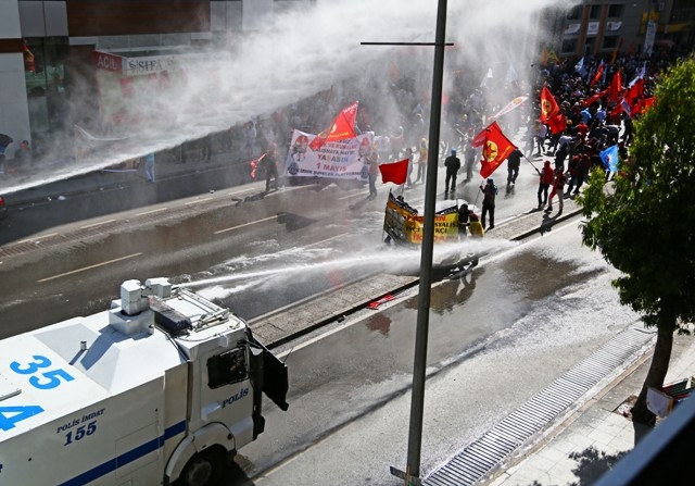 1 MAYIS'TA TERÖR ESTİRDİLER 183