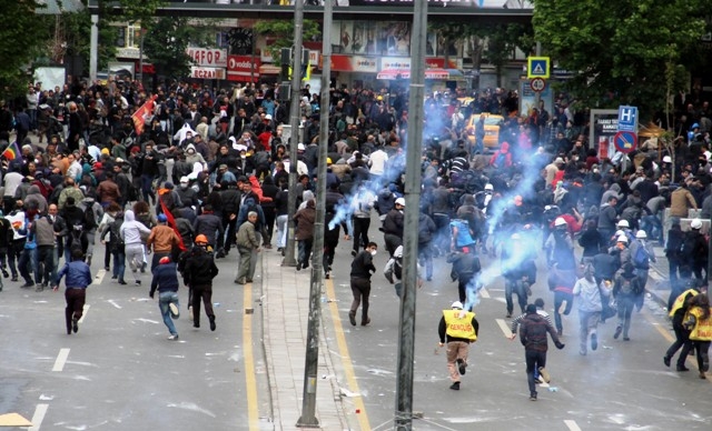 1 MAYIS'TA TERÖR ESTİRDİLER 196