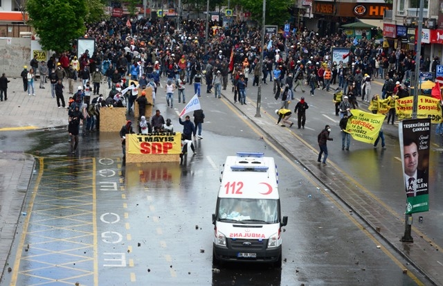 1 MAYIS'TA TERÖR ESTİRDİLER 216