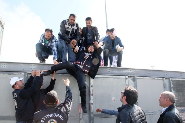 1 MAYIS'TA TERÖR ESTİRDİLER 234