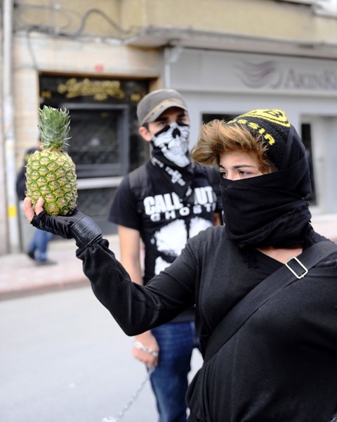 1 MAYIS'TA TERÖR ESTİRDİLER 26