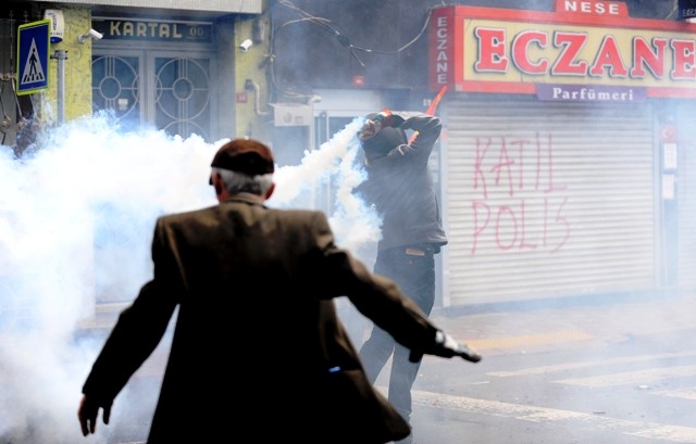 1 MAYIS'TA TERÖR ESTİRDİLER 43
