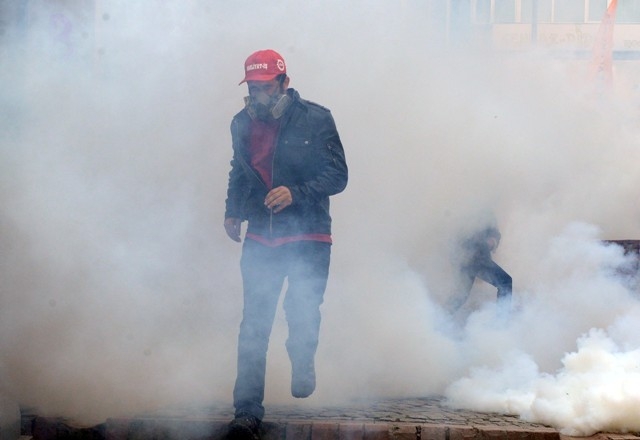 1 MAYIS'TA TERÖR ESTİRDİLER 84