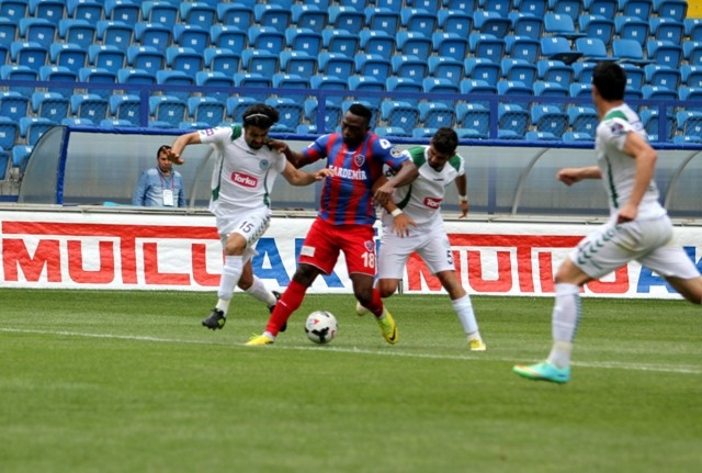 K. KARABÜKSPOR: 2 - TORKU KONYASPOR:2 24