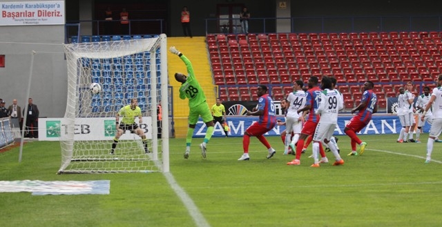 K. KARABÜKSPOR: 2 - TORKU KONYASPOR:2 26