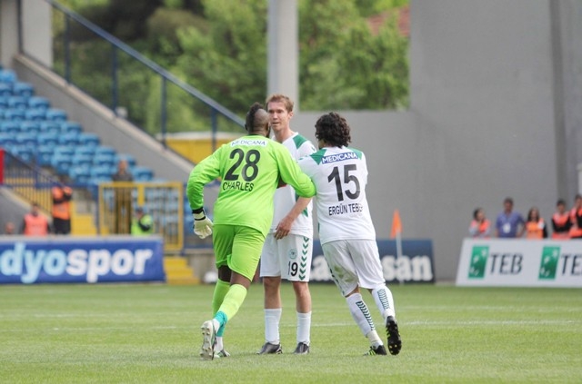K. KARABÜKSPOR: 2 - TORKU KONYASPOR:2 37