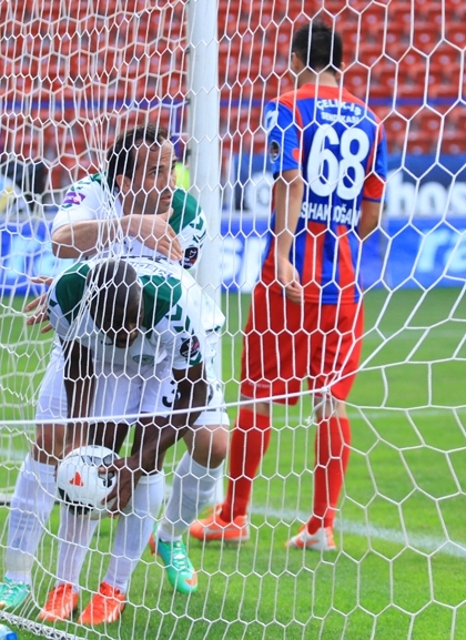 K. KARABÜKSPOR: 2 - TORKU KONYASPOR:2 46