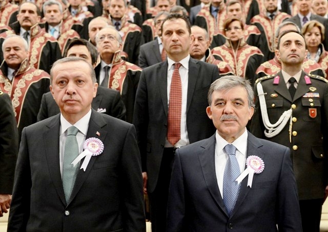 DANIŞTAY'DA GERGİN TOPLANTI 16