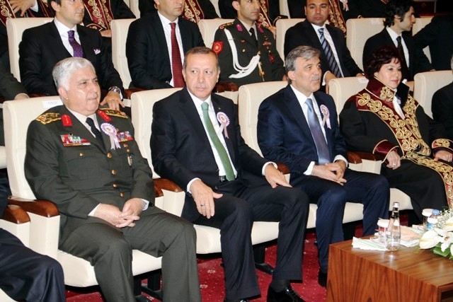 DANIŞTAY'DA GERGİN TOPLANTI 20